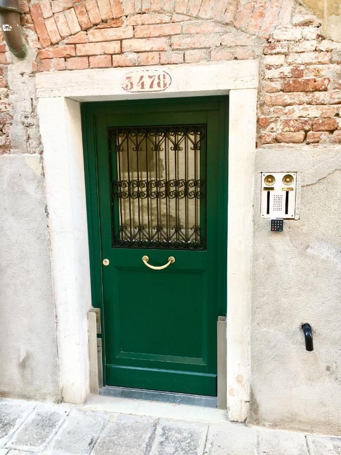 Mirrors Apartment Venedig