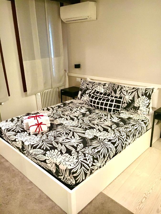 Mirrors Apartment Venedig